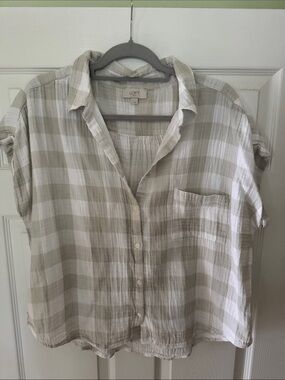 LOFT Lightweight Plaid Button-Front Top in Beige and White